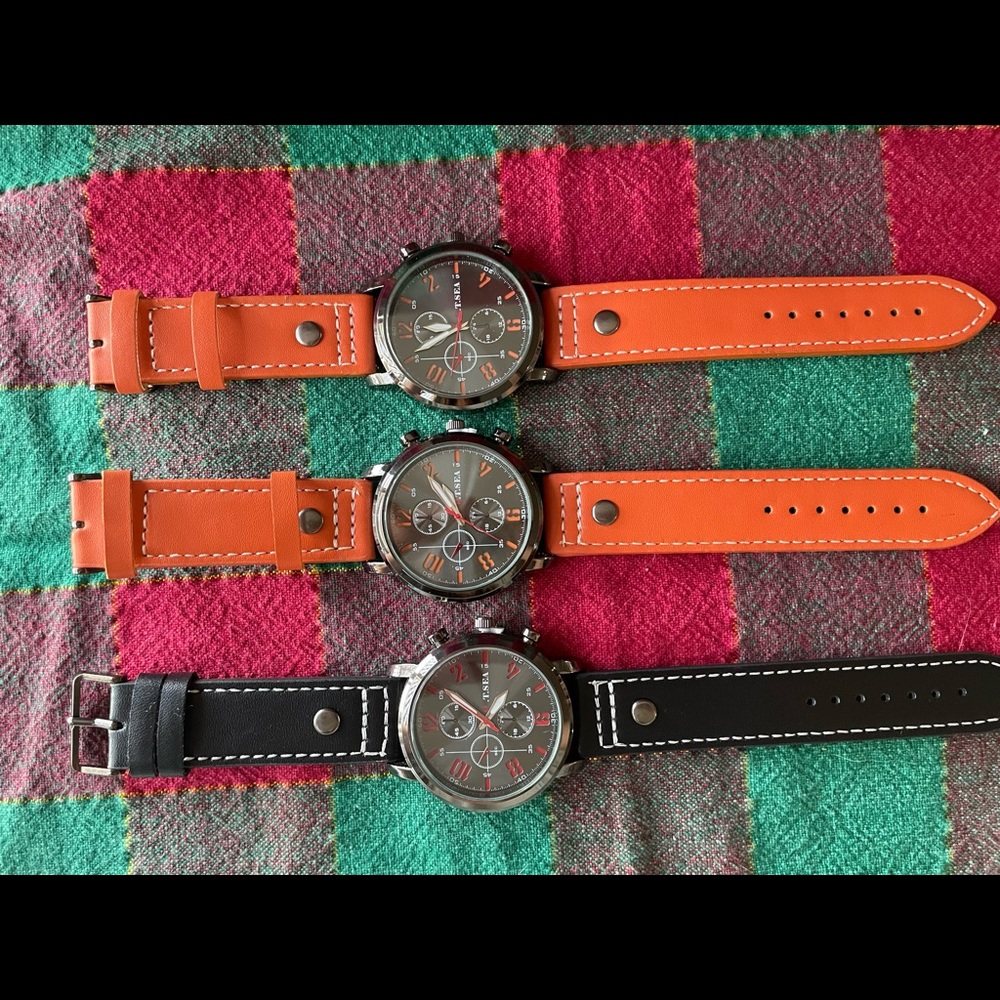 ONLY BLACK BAND LEFT!! Men’s military watch